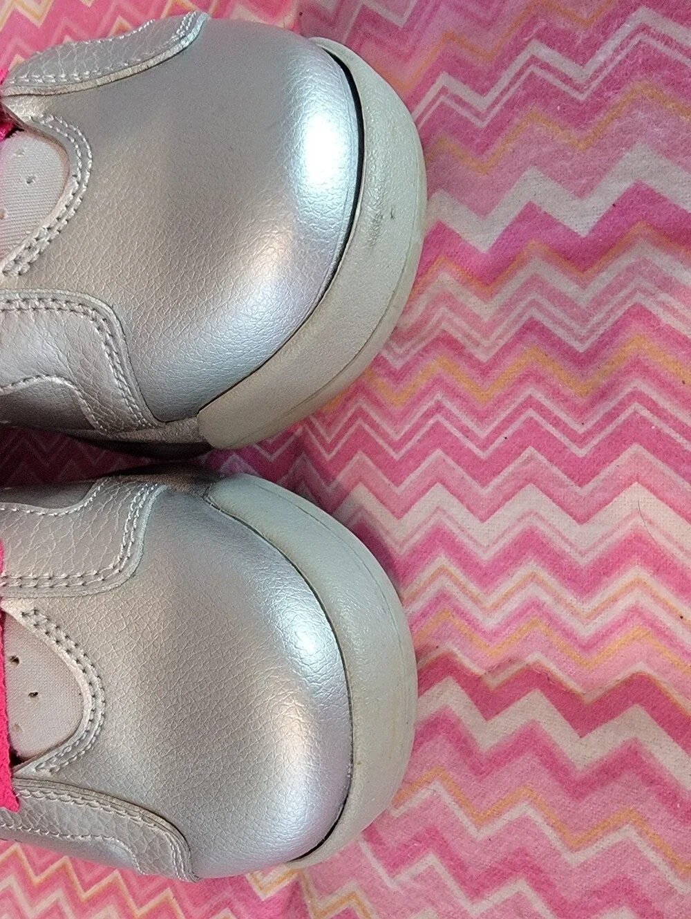 Air Jordan 6 Retro GS Valentine's Day 2014 Metallic Silver Pink Size 7Y